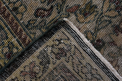 Antique Farahan Area Rug (7' x 11')